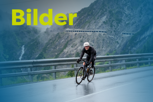 Bild eines Radfahrers mit blauer Farbüberlagerung mit Text "Bilder" in gelb.